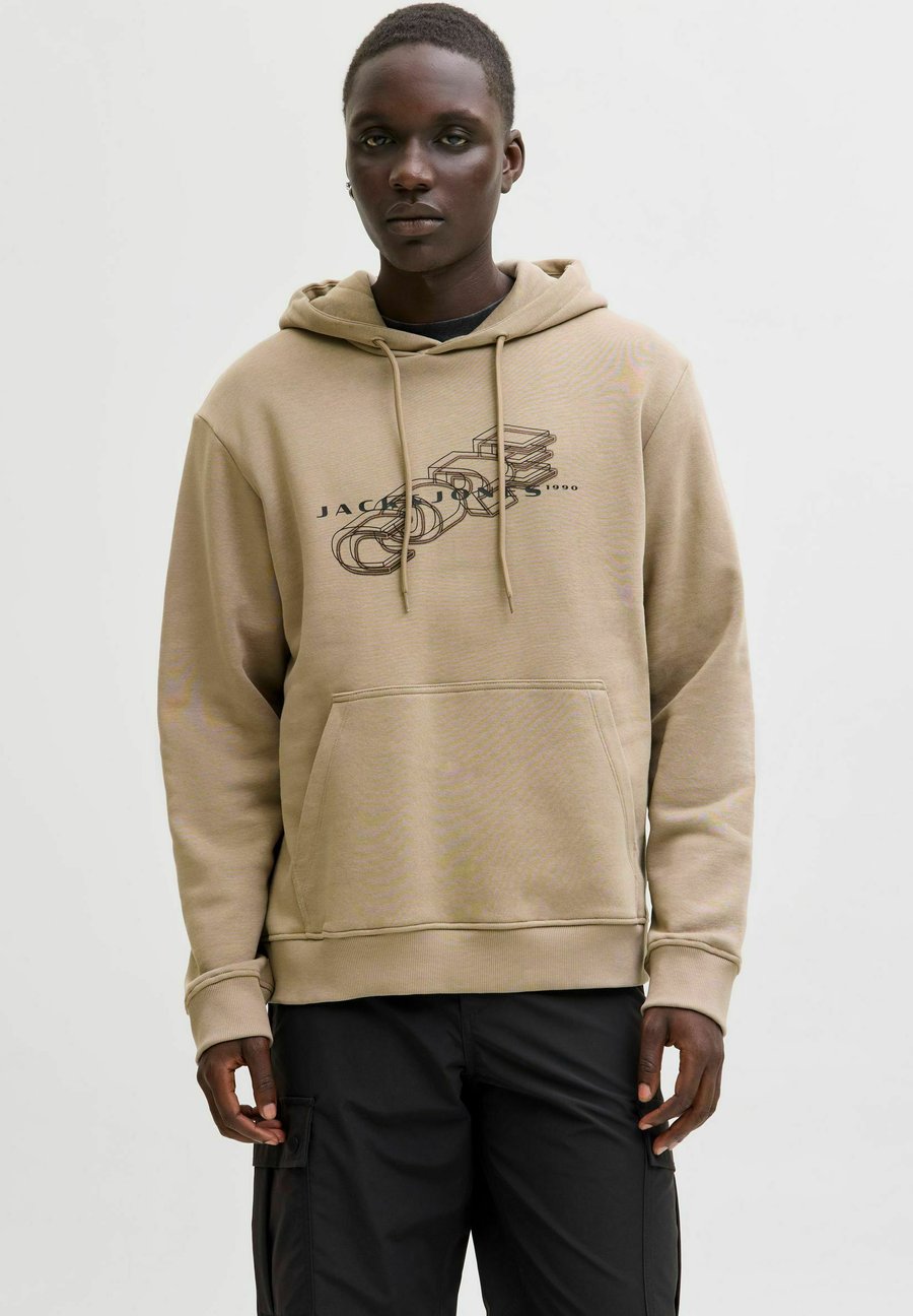 Толстовка Jack & Jones JCOFUSION BRANDING, Desert Taupe/Beige, Коричневый, Толстовка Jack & Jones JCOFUSION BRANDING, Desert Taupe/Beige
Толстовка Jack & Jones JCOFUSION BRANDING, Desert Taupe/Beige, Коричневый, Толстовка Jack & Jones JCOFUSION BRANDING, Desert Taupe/Beige