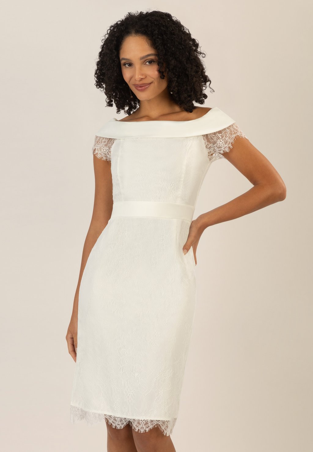 Коктейльное/вечернее платье KURZES HOCHZEITS Apart, белый
Коктейльное/вечернее платье KURZES HOCHZEITS Apart, белый