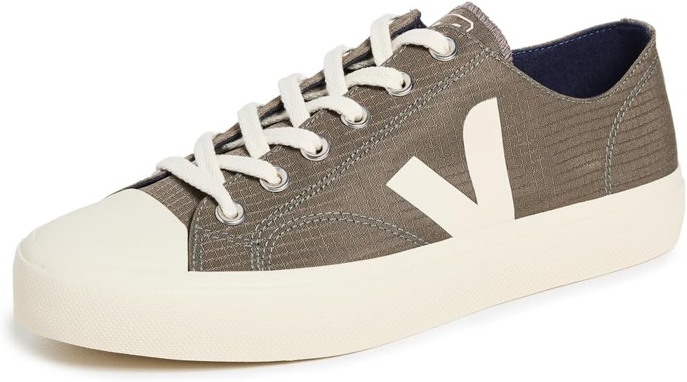 Мужские кроссовки Veja Wata II черные - Pierre
Мужские кроссовки Veja Wata II черные - Pierre