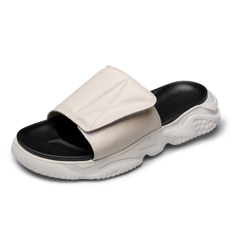 Шлепанцы мужские белый Brounvanm
Шлепанцы мужские белый Brounvanm