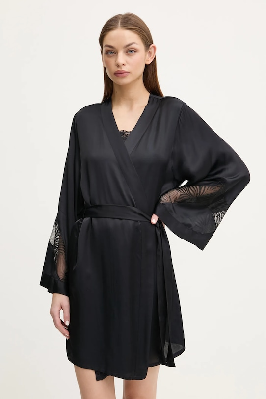 Халат Chantelle, черный
Халат Chantelle, черный
