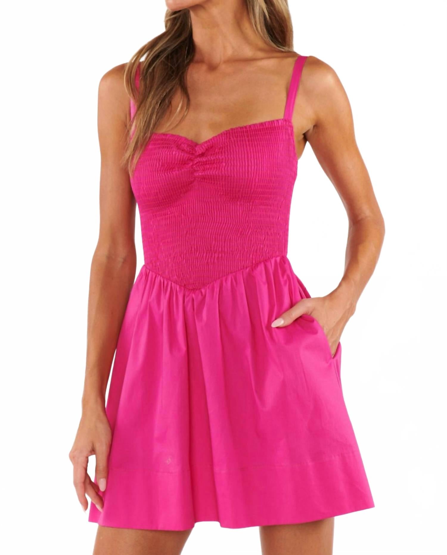 Дикси мини-платье в ярко-розовом цвете Show Me Your Mumu
Дикси мини-платье в ярко-розовом цвете Show Me Your Mumu