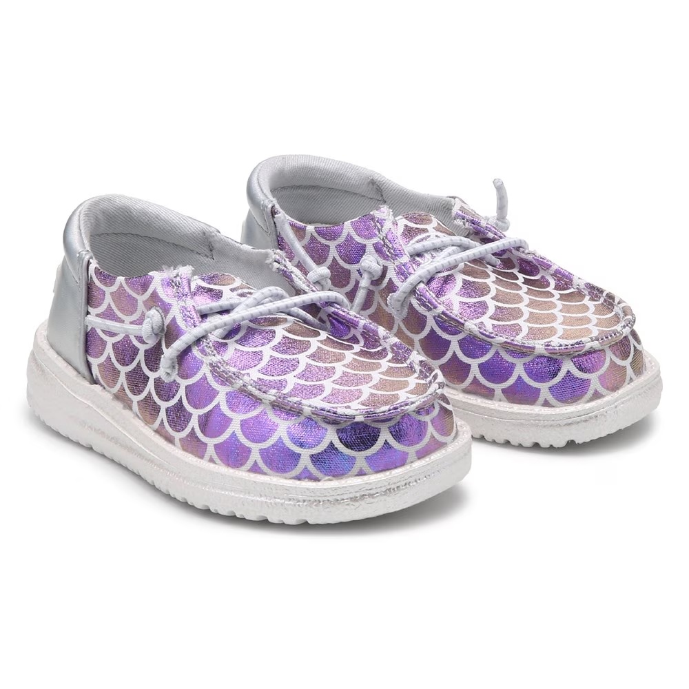 Детские туфли-слипоны Wendy для малышей Heydude, blue mermaid shimmer
Детские туфли-слипоны Wendy для малышей Heydude, blue mermaid shimmer