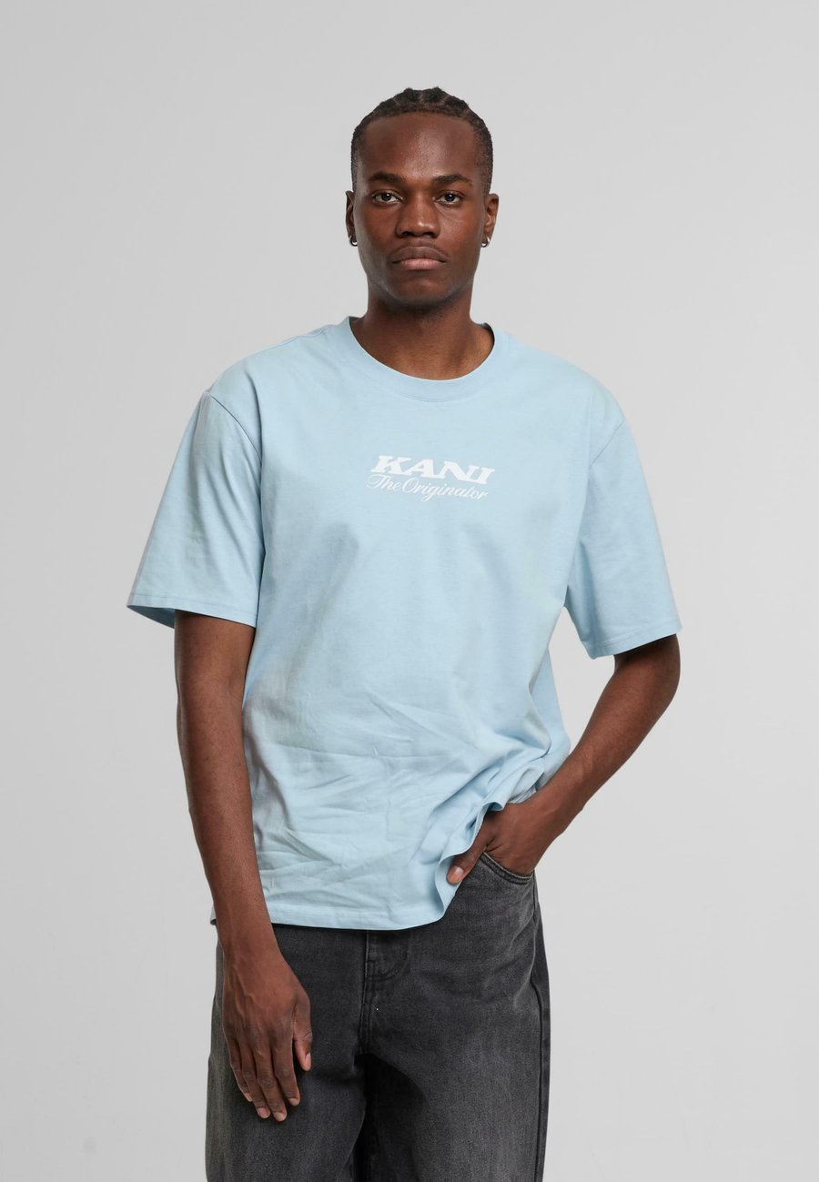 Футболка Karl Kani ORIGINATOR , Light Blue, Синий, Футболка Karl Kani ORIGINATOR , Light Blue
Футболка Karl Kani ORIGINATOR , Light Blue, Синий, Футболка Karl Kani ORIGINATOR , Light Blue
