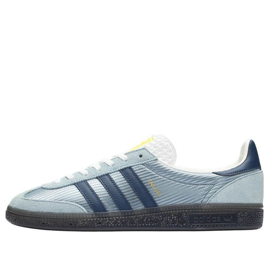Кроссовки adidas x Sneakersnstuff GT 2 '4th Edition', синий
Кроссовки adidas x Sneakersnstuff GT 2 '4th Edition', синий