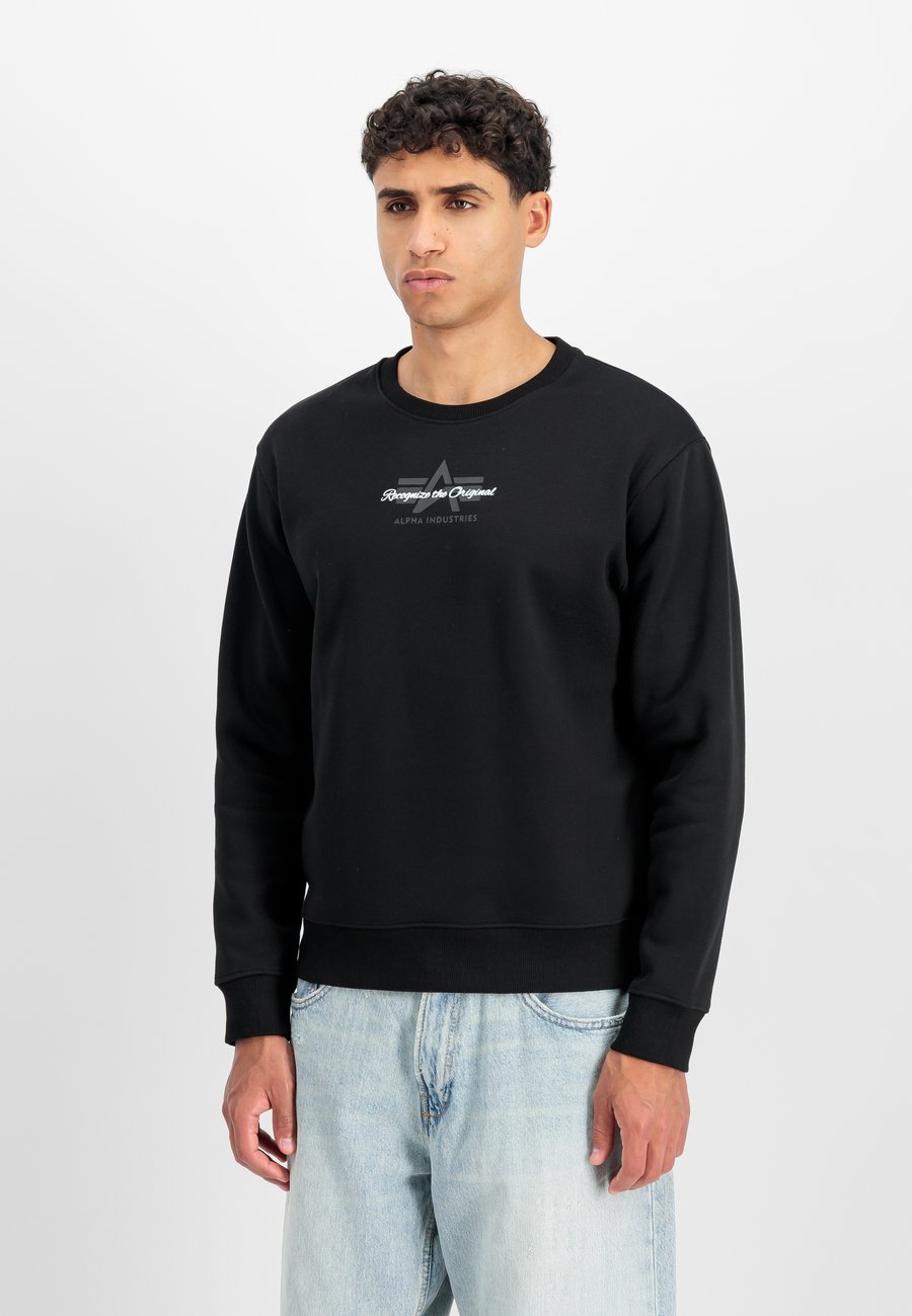Толстовка Alpha Industries MIDDLE LOGO, Black
Толстовка Alpha Industries MIDDLE LOGO, Black