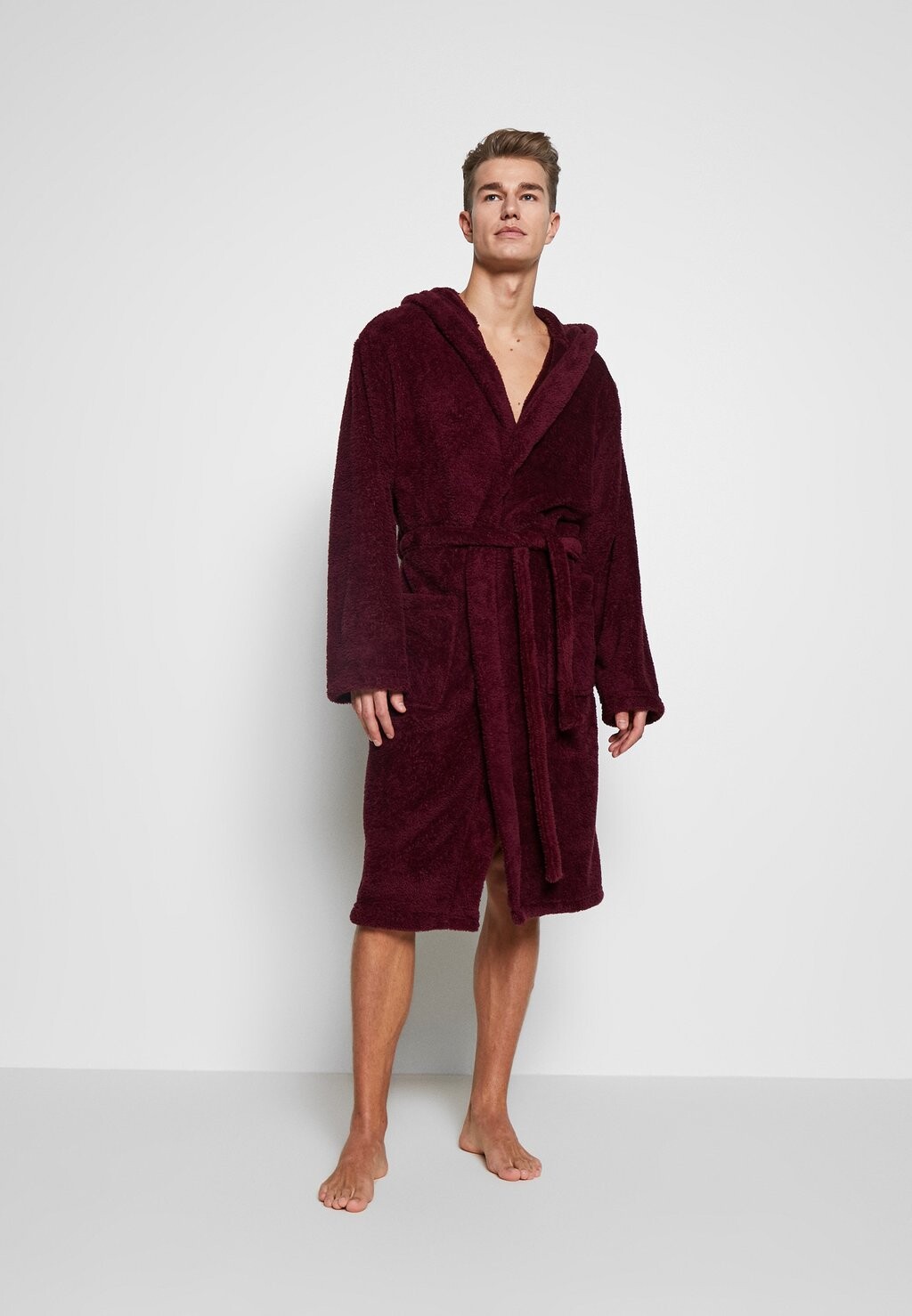 Халат Pier One, бордовый
Халат Pier One, бордовый