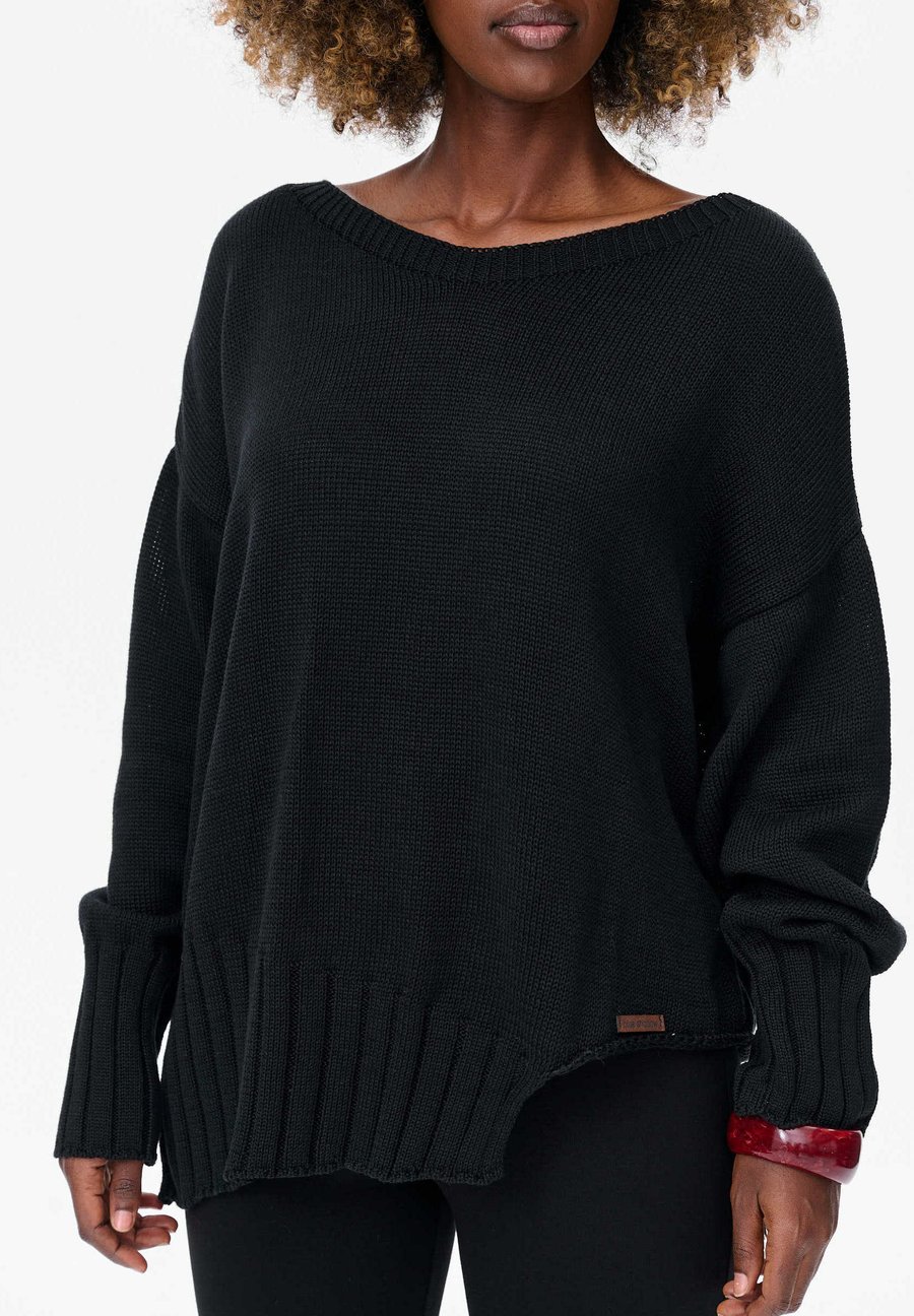 Джемпер blue shadow BOCQ, Black
Джемпер blue shadow BOCQ, Black