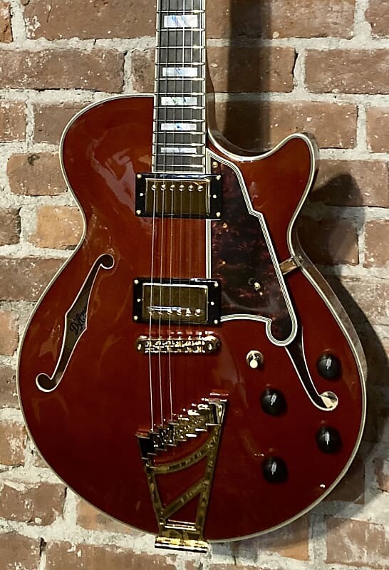 Электрогитара 2022 D'Angelico Excel SS, Viola Finish, Stairstep Tailpiece, Support Small Biz, Buy Here!
Электрогитара 2022 D'Angelico Excel SS, Viola Finish, Stairstep Tailpiece, Support Small Biz, Buy Here!