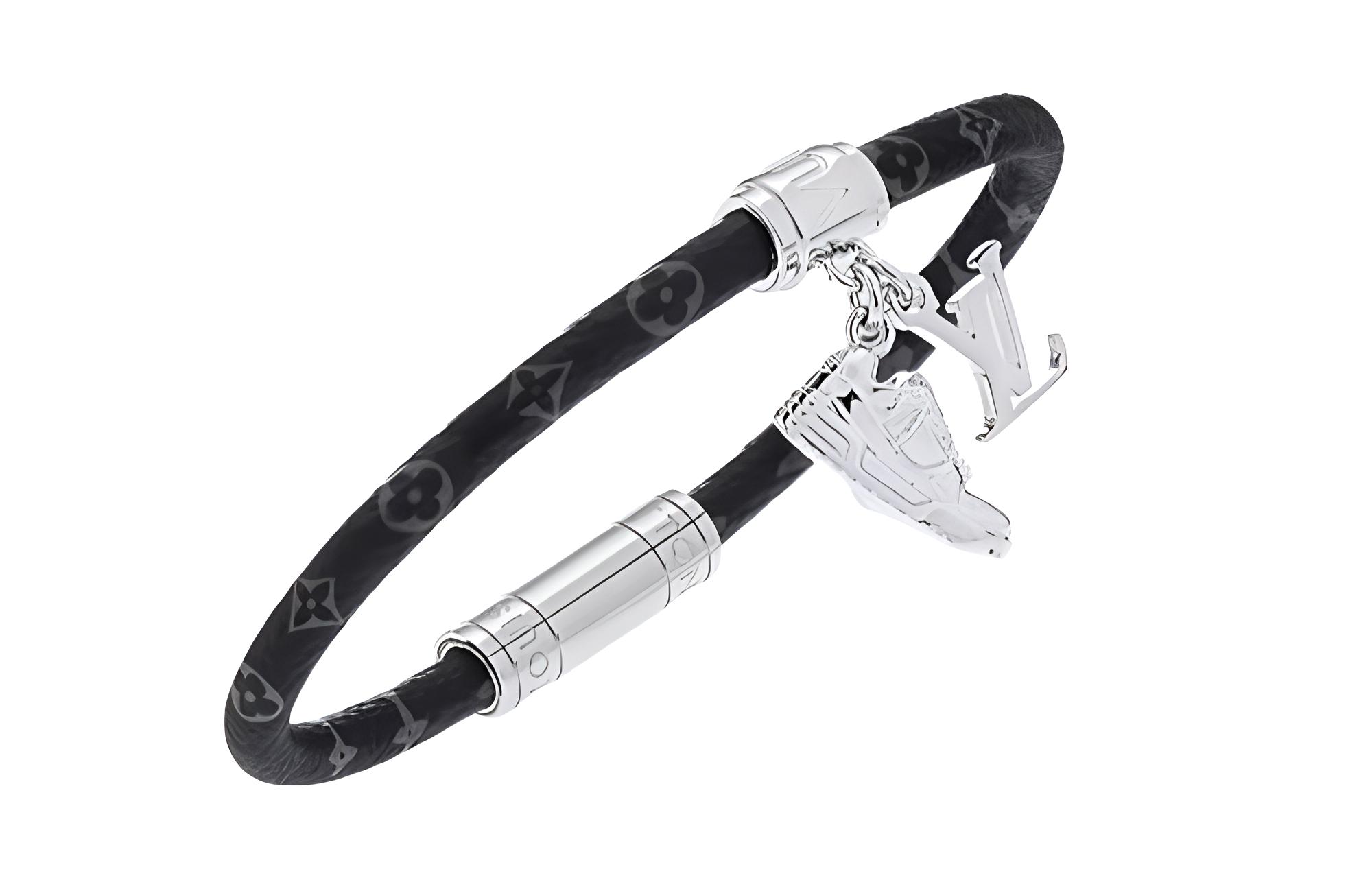 LOUIS VUITTON Браслеты Unisex Black
LOUIS VUITTON Браслеты Unisex Black