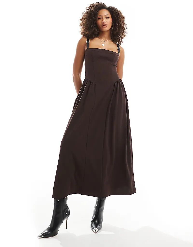 Платье миди с декоративными швами и бретелями с пряжками шоколадного цвета ASOS DESIGN
Платье миди с декоративными швами и бретелями с пряжками шоколадного цвета ASOS DESIGN
