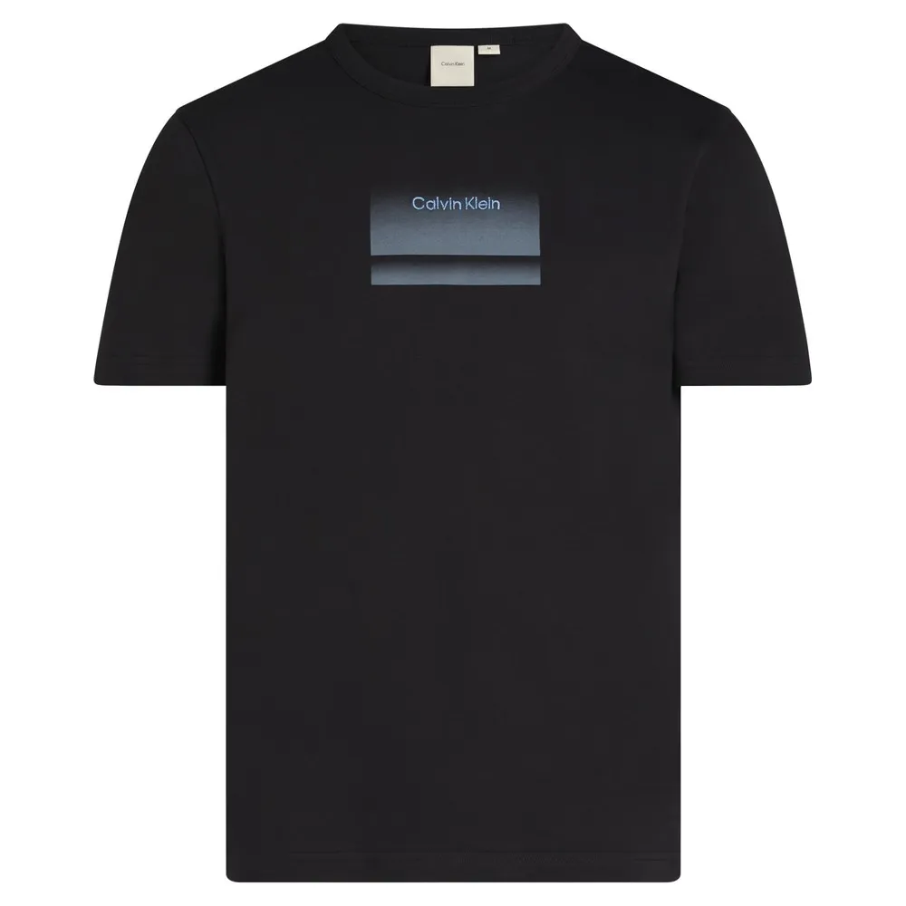 Футболка Calvin Klein Gradient Logo, черный 
Футболка Calvin Klein Gradient Logo, черный