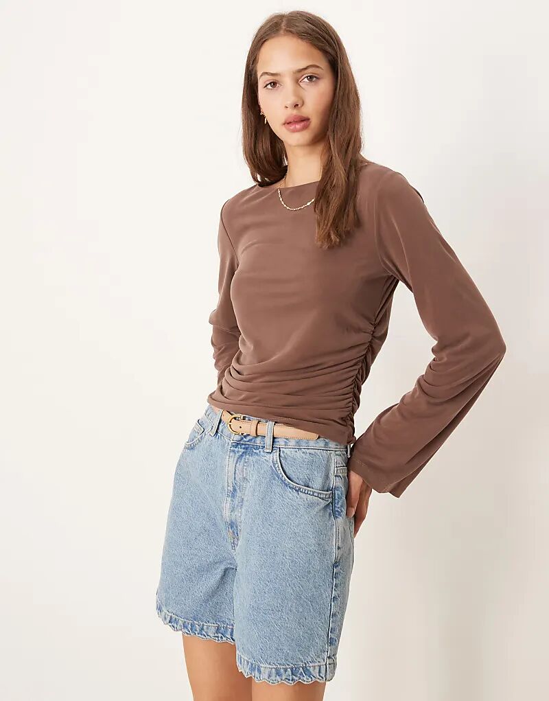 Топ из модала персикового цвета ASOS DESIGN с присборенными боками коричневого цвета
Топ из модала персикового цвета ASOS DESIGN с присборенными боками коричневого цвета