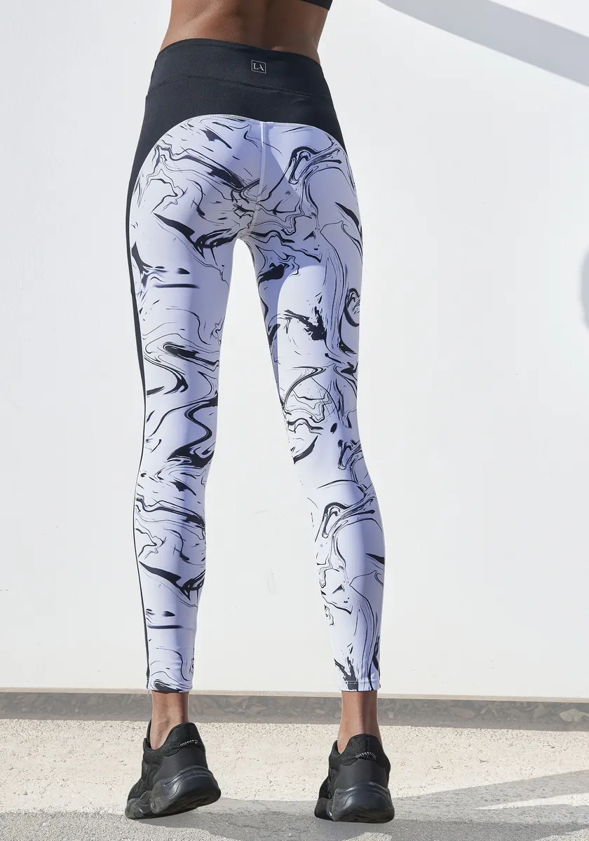 Леггинсы LASCANA ACTIVE "Спортивные брюки Белый Мрамор", с мраморным узором и боковыми полосками, цвет Weiß-Schwarz-Gemustert-Neongelb
Леггинсы LASCANA ACTIVE "Спортивные брюки Белый Мрамор", с мраморным узором и боковыми полосками, цвет Weiß-Schwarz-Gemustert-Neongelb