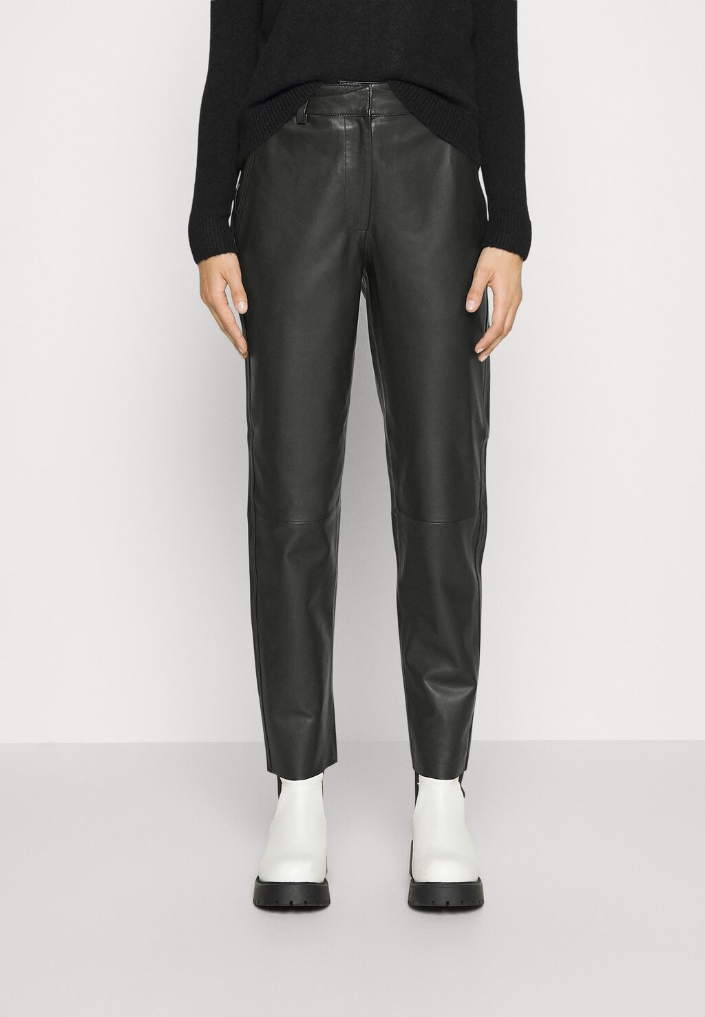 Кожаные брюки SLFMARIE Selected Femme, черный
Кожаные брюки SLFMARIE Selected Femme, черный