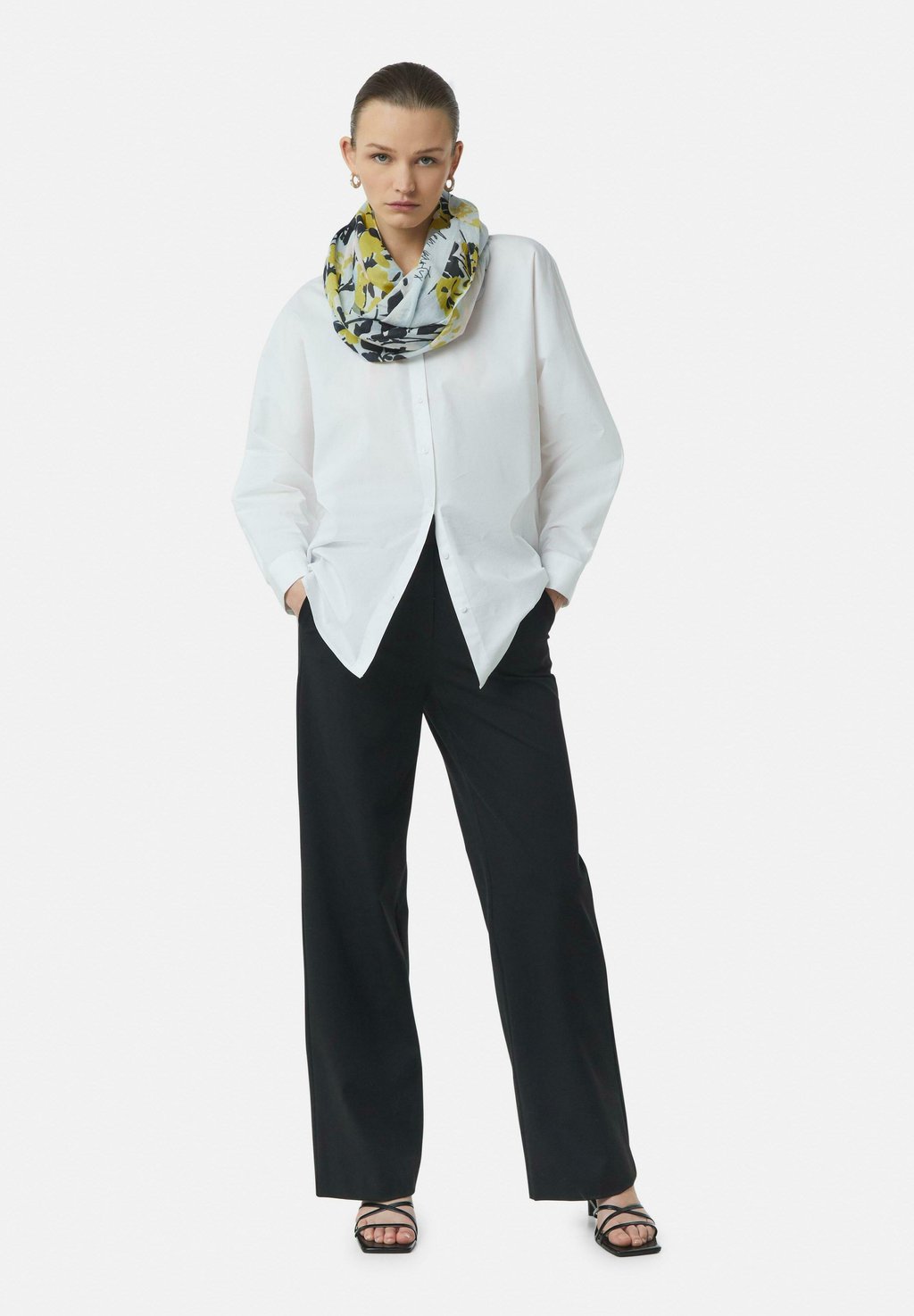 Снуд FLORAL GEMUSTERTER comma, желтый
Снуд FLORAL GEMUSTERTER comma, желтый