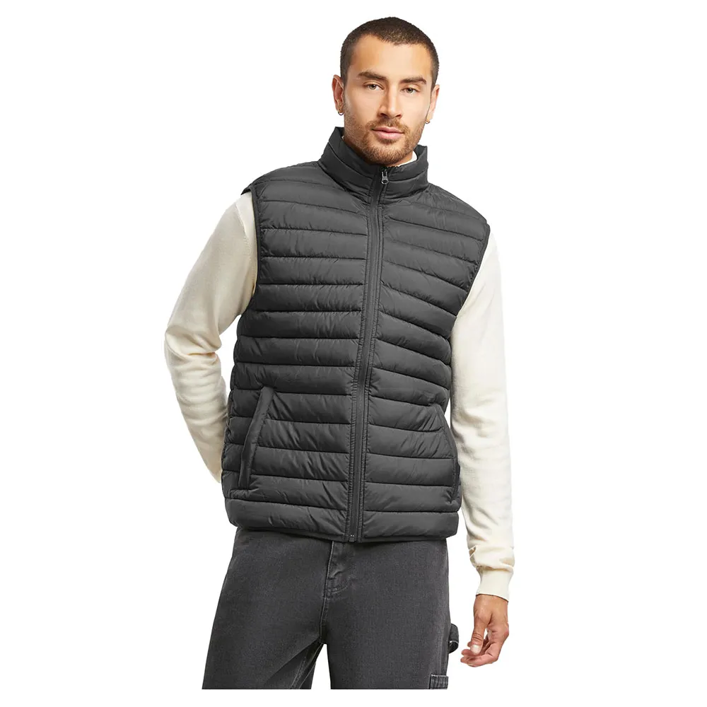 Жилет Urban Classics Basic Light Weigh, черный
Жилет Urban Classics Basic Light Weigh, черный