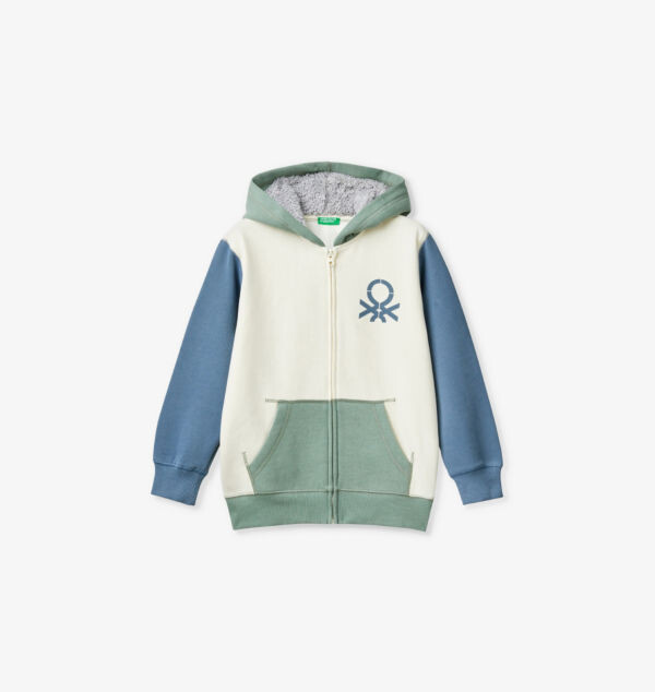 Толстовка с капюшоном из хлопковой смеси с фирменным принтом 6-14 лет Benetton, мультиколор
Толстовка с капюшоном из хлопковой смеси с фирменным принтом 6-14 лет Benetton, мультиколор