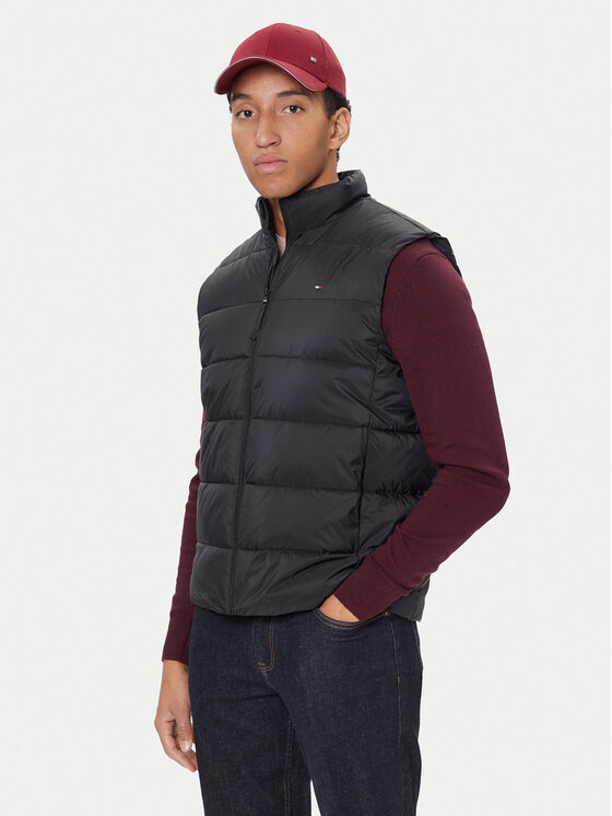 Жилет regular fit MW0MW41981 Tommy Hilfiger, черный
Жилет regular fit MW0MW41981 Tommy Hilfiger, черный