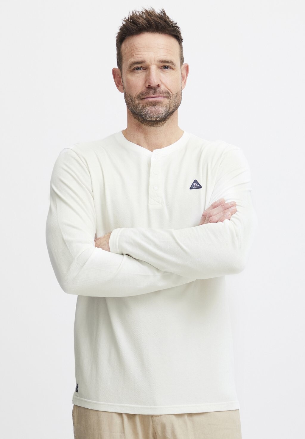 Топ с длинными рукавами GERT GRANDAD FQ1924, белый
Топ с длинными рукавами GERT GRANDAD FQ1924, белый