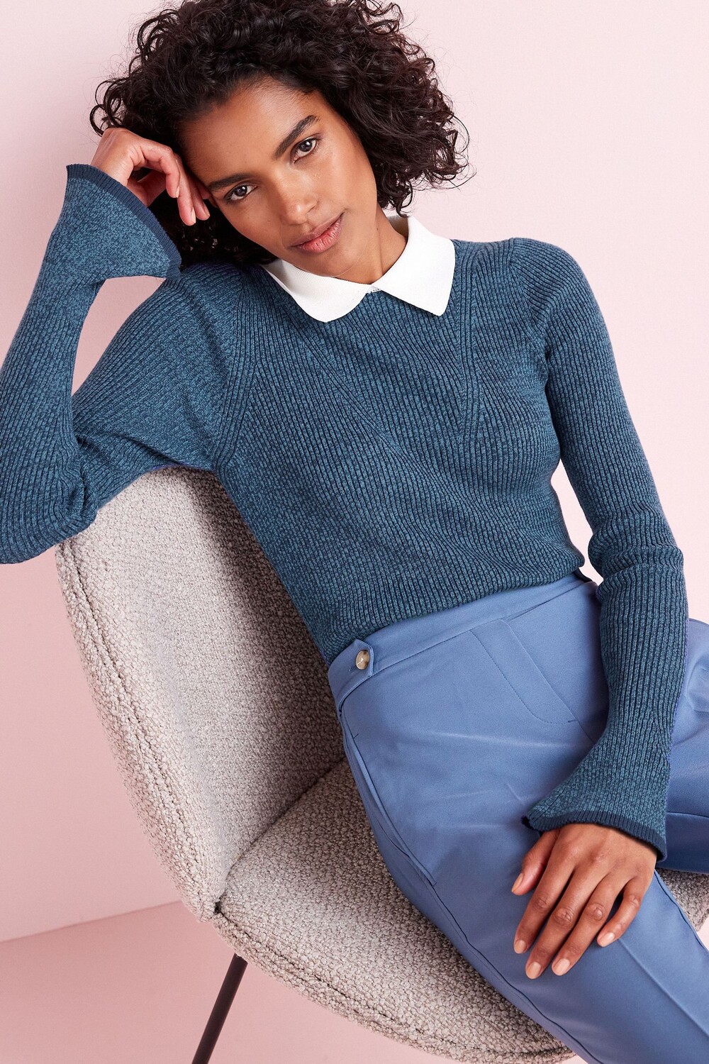 Вязаный топ с расклешенными рукавами и воротником Next, синий
Вязаный топ с расклешенными рукавами и воротником Next, синий