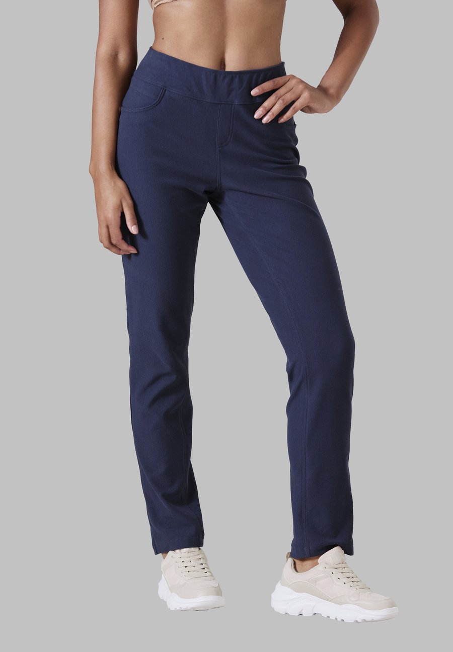 Брюки H.I.S SCHLUPF, Marine/Blue
Брюки H.I.S SCHLUPF, Marine/Blue