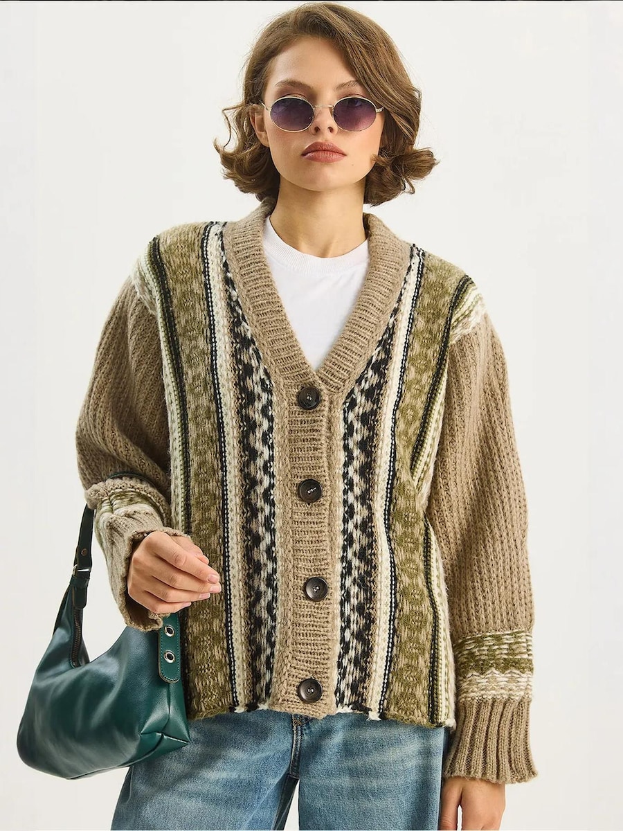 Вязаный кардиган Bianco Lucci, темно-бежевый
Вязаный кардиган Bianco Lucci, темно-бежевый