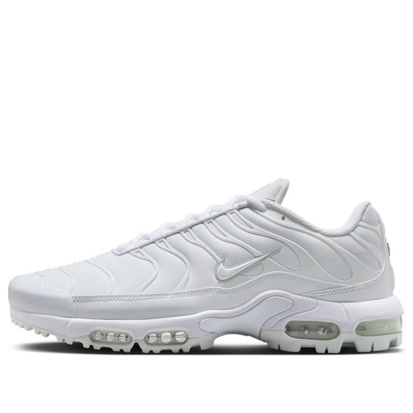 Кроссовки air max plus golf Nike, белый 
Кроссовки air max plus golf Nike, белый