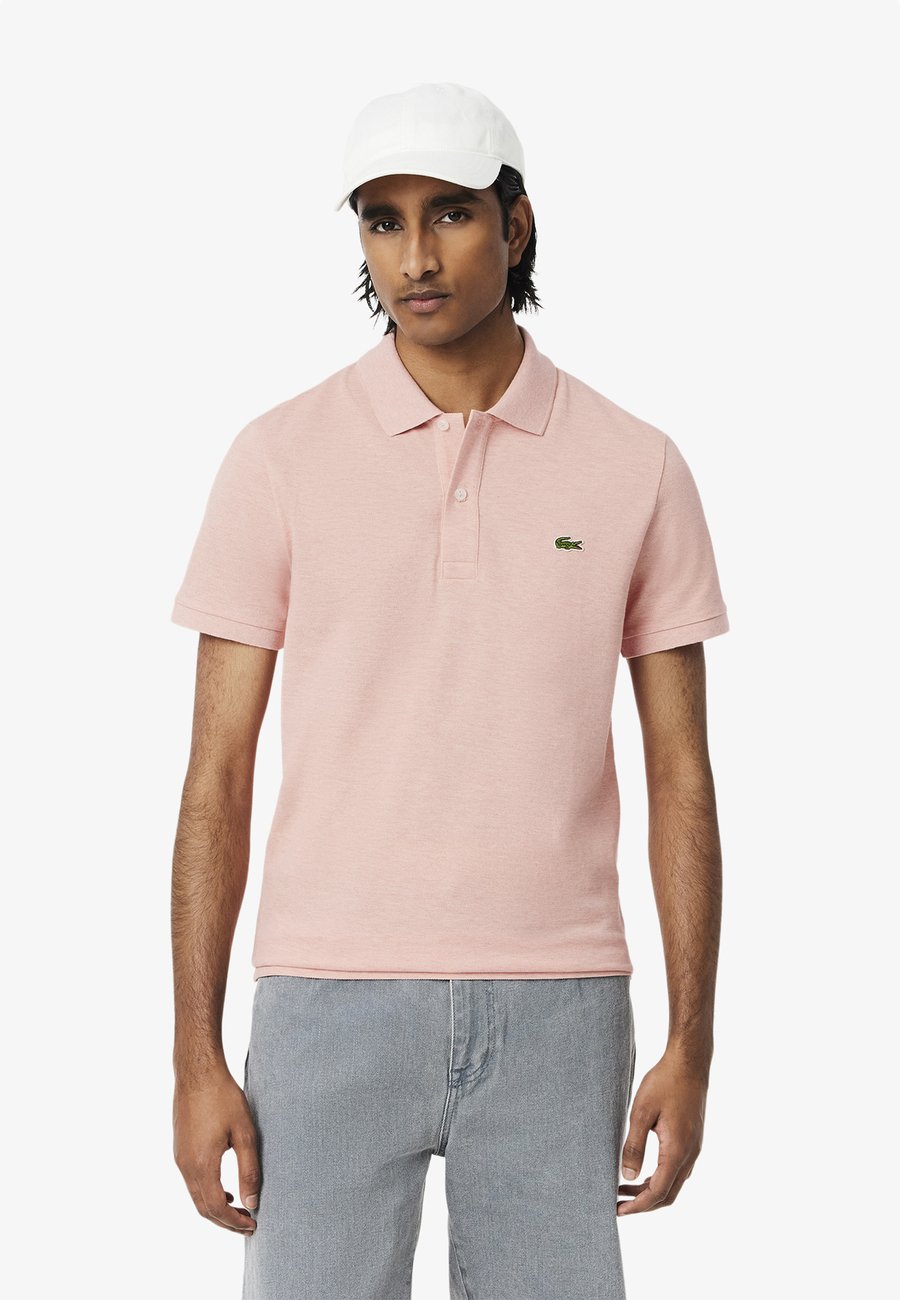 Поло Lacoste Polo shirt, Rose Pale I/Pink, Розовый, Поло Lacoste Polo shirt, Rose Pale I/Pink
Поло Lacoste Polo shirt, Rose Pale I/Pink, Розовый, Поло Lacoste Polo shirt, Rose Pale I/Pink