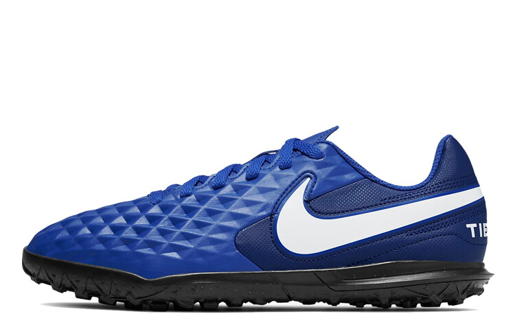 Детские футбольные бутсы Nike Legend Essential Kids
Детские футбольные бутсы Nike Legend Essential Kids