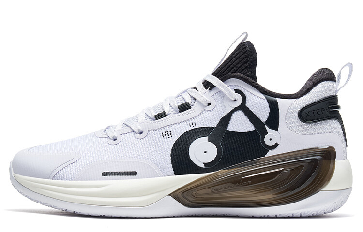 Баскетбольные кроссовки мужские с низким верхом Xtep
Баскетбольные кроссовки мужские с низким верхом Xtep