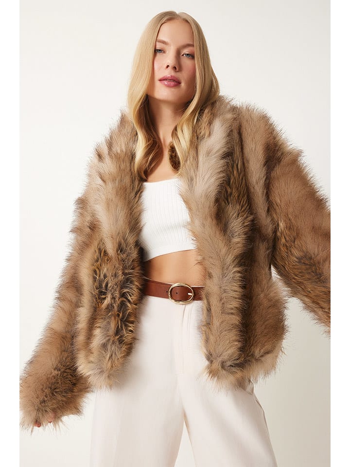 Happiness Istanbul Куртка из искусственного меха светло-коричневого цвета
Happiness Istanbul Куртка из искусственного меха светло-коричневого цвета