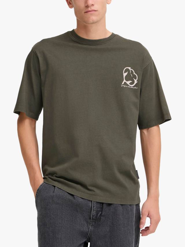 Футболка Hargin Oversized с принтом короткий рукав Casual Friday, Black Ink
Футболка Hargin Oversized с принтом короткий рукав Casual Friday, Black Ink