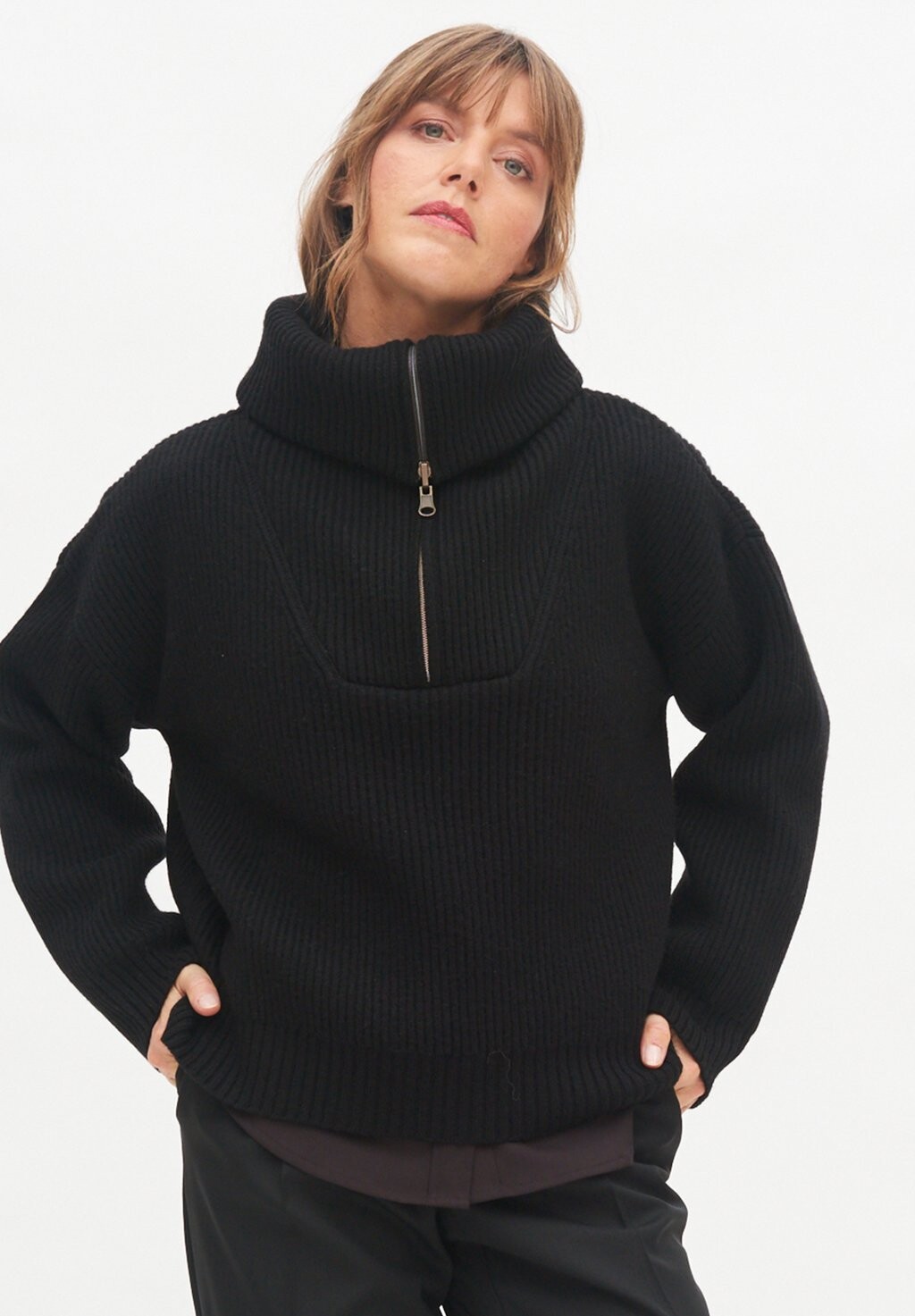 Джемпер trueStory, черный
Джемпер trueStory, черный