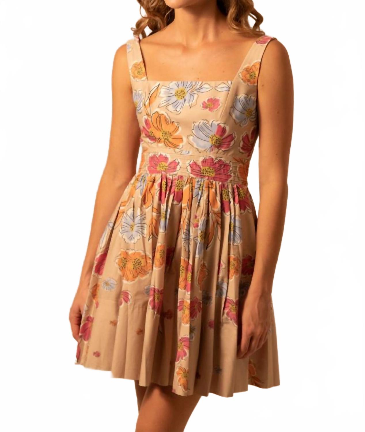 Платье Gala в разноцветных ромашках Kleid, мультиколор
Платье Gala в разноцветных ромашках Kleid, мультиколор