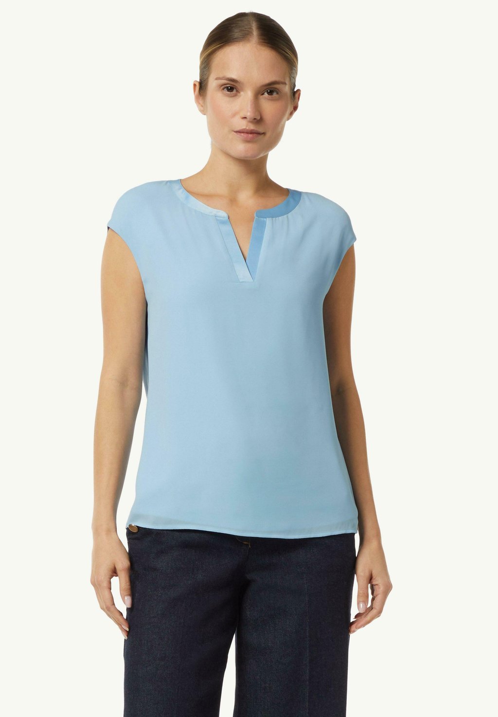 Блуза comma, светло-голубой 
Блуза comma, светло-голубой