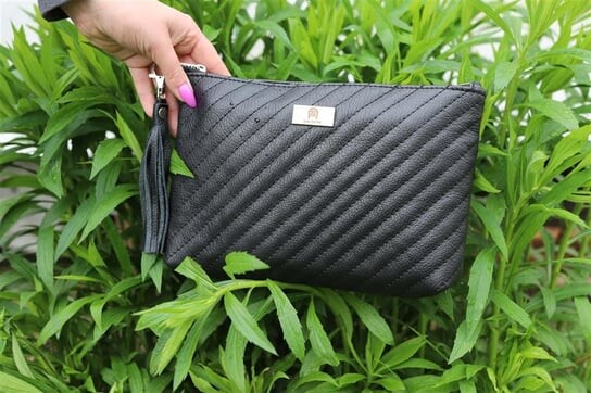 К-03-Черная косметичка KEMER
К-03-Черная косметичка KEMER