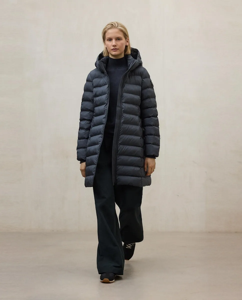 Женское пальто с капюшоном и боковыми карманами Ecoalf, синий
Женское пальто с капюшоном и боковыми карманами Ecoalf, синий