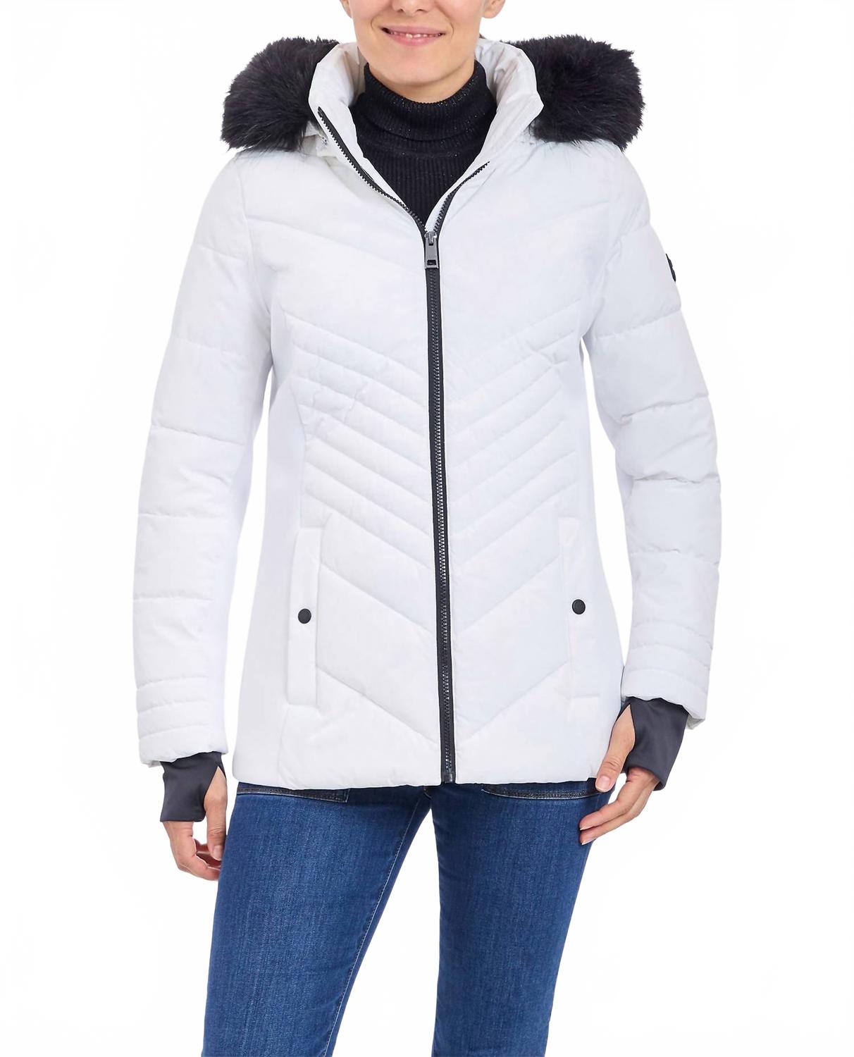 Белая утепленная куртка на молнии с отстегивающимся капюшоном с искусственным мехом London Fog
Белая утепленная куртка на молнии с отстегивающимся капюшоном с искусственным мехом London Fog