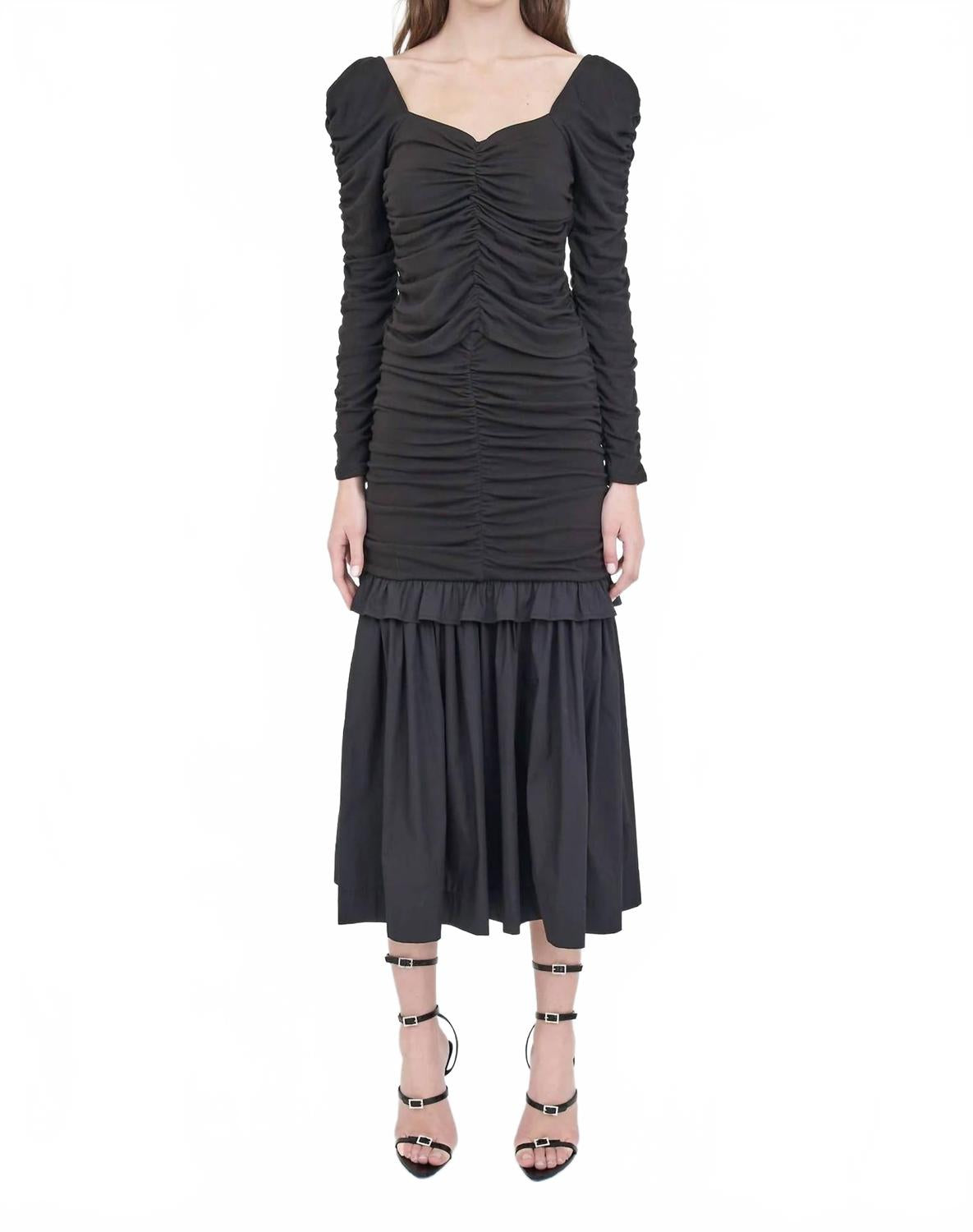 Ольден топ в черном цвете CHRISTY LYNN
Ольден топ в черном цвете CHRISTY LYNN