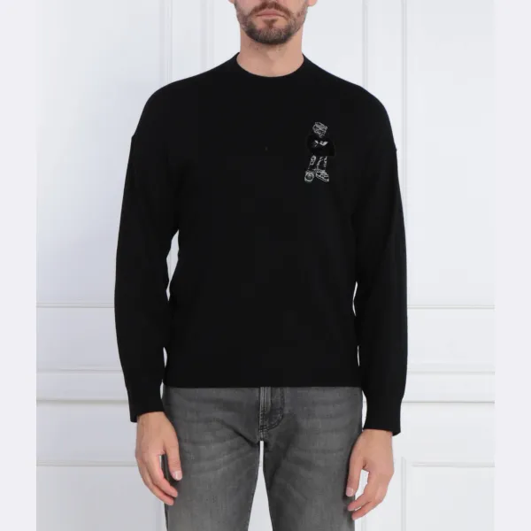 Пуловер из шерстяного свитшота Emporio Armani, черный 
Пуловер из шерстяного свитшота Emporio Armani, черный