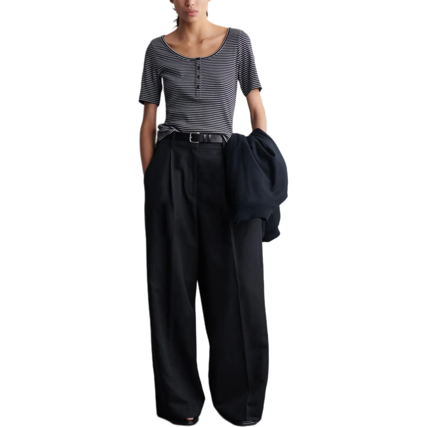 COS Футболка женская синяя Regular T Shirt, Синий, COS Футболка женская синяя Regular T Shirt
COS Футболка женская синяя Regular T Shirt, Синий, COS Футболка женская синяя Regular T Shirt