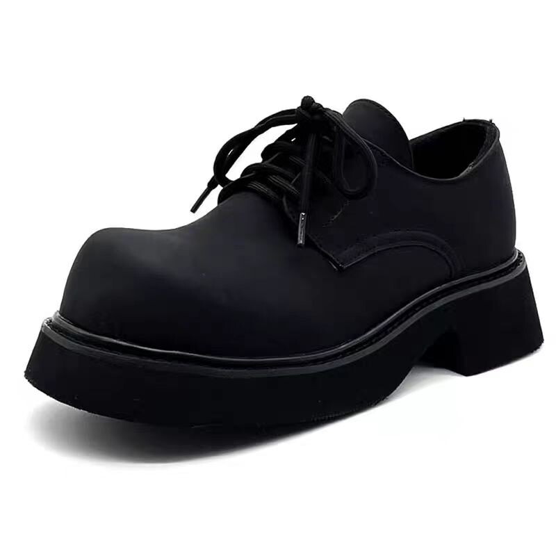 Мужские повседневные туфли унисекс с низким верхом черного цвета Year By Year
Мужские повседневные туфли унисекс с низким верхом черного цвета Year By Year