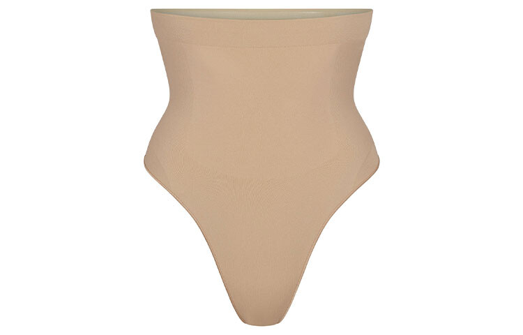 Женские трусы Skims
Женские трусы Skims