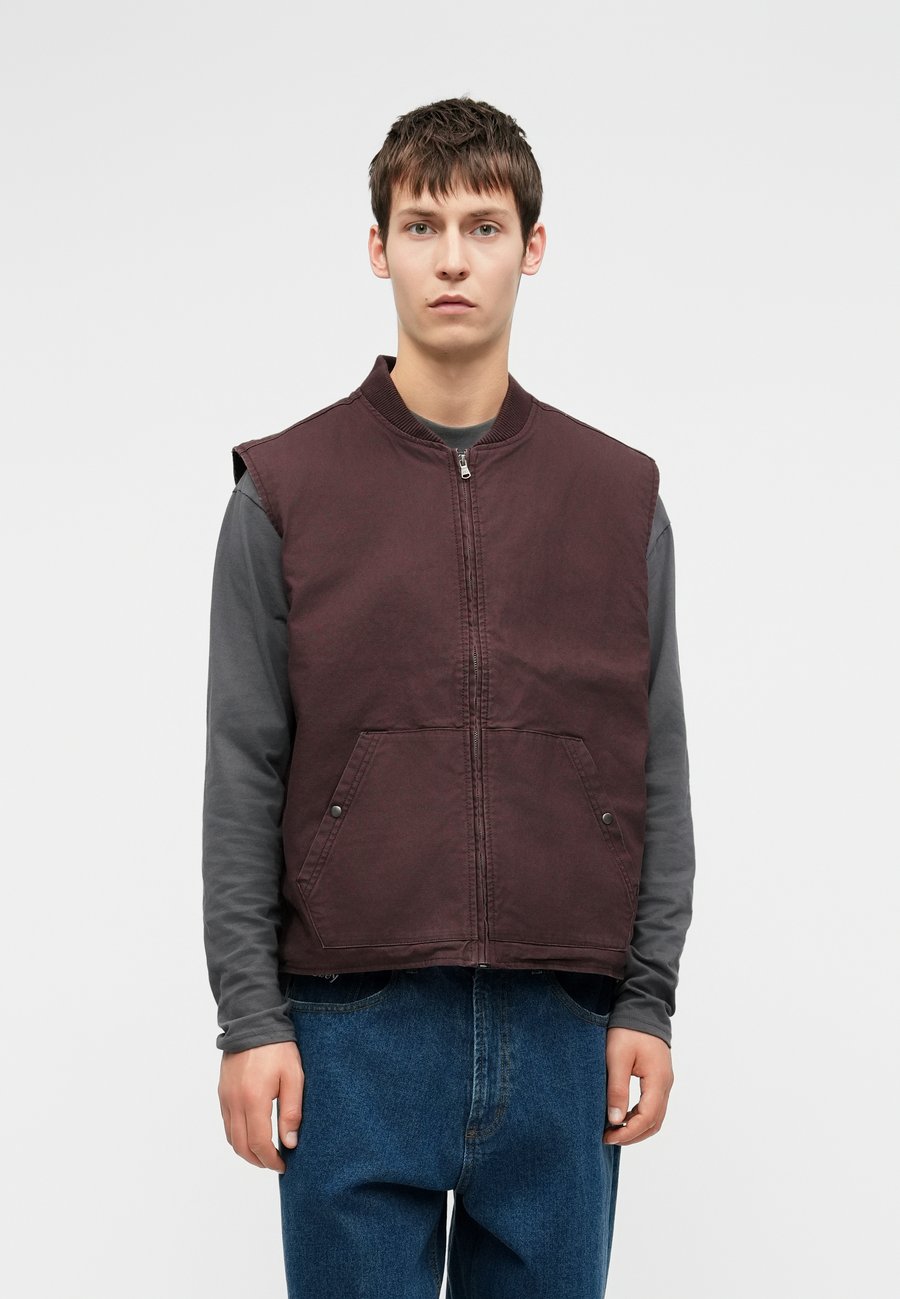 Куртка Champion TIME CAPSULE, Bordeaux
Куртка Champion TIME CAPSULE, Bordeaux