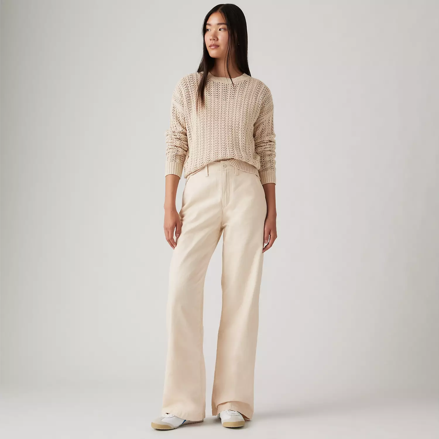 Легкие прямые женские брюки 90-х годов Levi's, цвет Breezy Ecru - White
Легкие прямые женские брюки 90-х годов Levi's, цвет Breezy Ecru - White