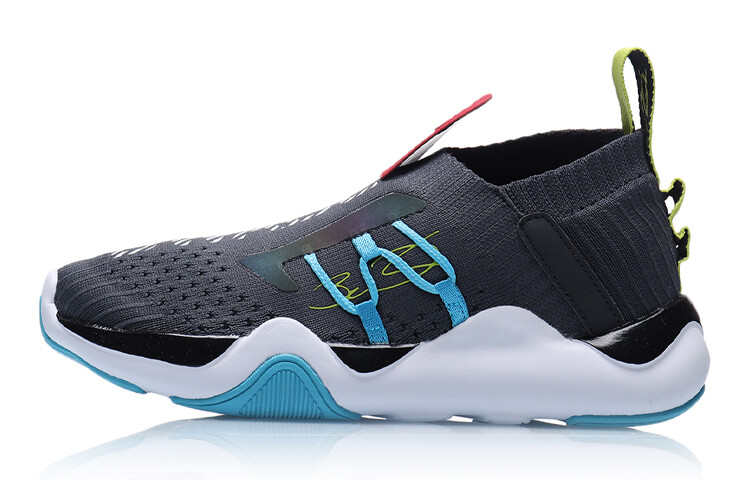 Детские баскетбольные кроссовки GS Low-top Core Black/Multi-Color/Core White Lining Young
Детские баскетбольные кроссовки GS Low-top Core Black/Multi-Color/Core White Lining Young