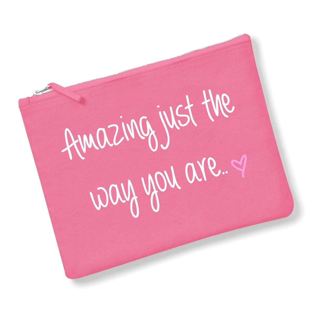 Сумка для макияжа Amazing Just The Way You Are Темно-синий, Серый или Розовый 60 SECOND MAKEOVER, розовый
Сумка для макияжа Amazing Just The Way You Are Темно-синий, Серый или Розовый 60 SECOND MAKEOVER, розовый