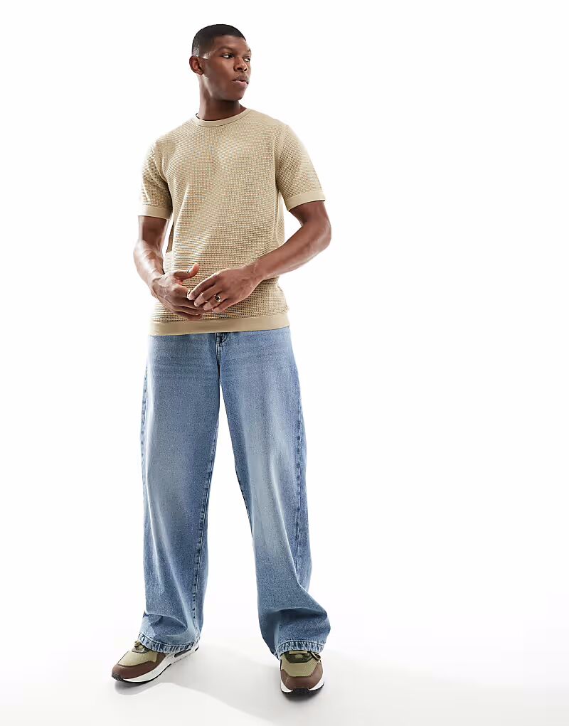 Трикотажная футболка River Island в каменном цвете
Трикотажная футболка River Island в каменном цвете