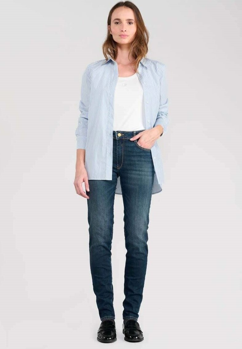 Джинсы облегающего кроя PUSH-UP SLIM TAILLE HAUTE PULP Le Temps Des Cerises, синий
Джинсы облегающего кроя PUSH-UP SLIM TAILLE HAUTE PULP Le Temps Des Cerises, синий